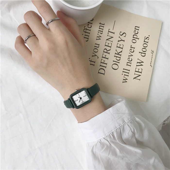 Đồng hồ nữ đeo tay dây da mặt vuông giá rẻ chính hãng chống nước màu trắng, đen, xanh, hồng đẹp cao cấp DOUKOU DK02