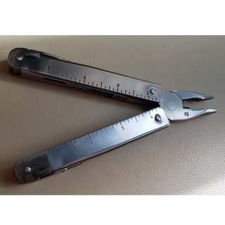 Dụng cụ đa năng Victorinox Swisstool