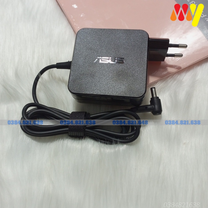 Sạc laptop Asus 45W 19V - 2.37A  Đầu sạc 1.35mm Củ vuông New 100%. Bảo hành 18 tháng đổi mới