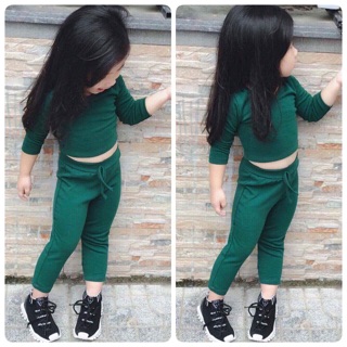 Bộ thể thao cho bé gái