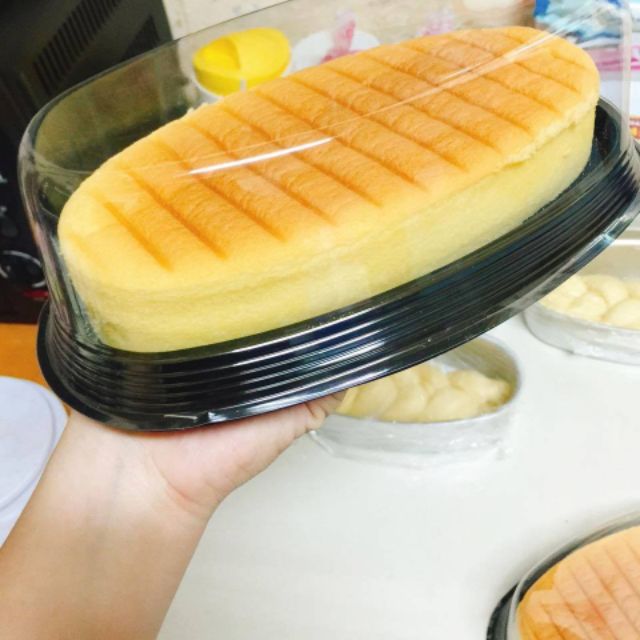 1 cái hộp nhựa oval ⚡ HÀNG LOẠI 1 ⚡ đựng bánh bông lan, ánh trung thu được làm bằng nhựa, có độ cứng cáp chắc chắn