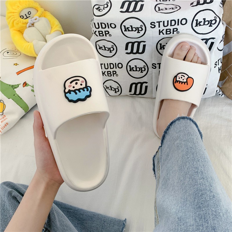 Dép bánh mì quai ngang, hình bé trai bé gái, siêu nhẹ, êm chân chống trơn trợt, nhiều màu sắc