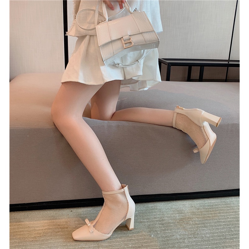 2021Early Autumn New Style White Mesh Boots Internet Hot High Heels Sandal Boots Summer Thin Hollow Chunky Mid Heel Booties