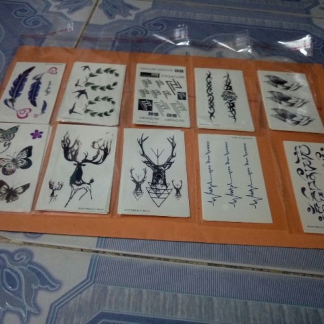 Combo 10 tấm hình dán 2