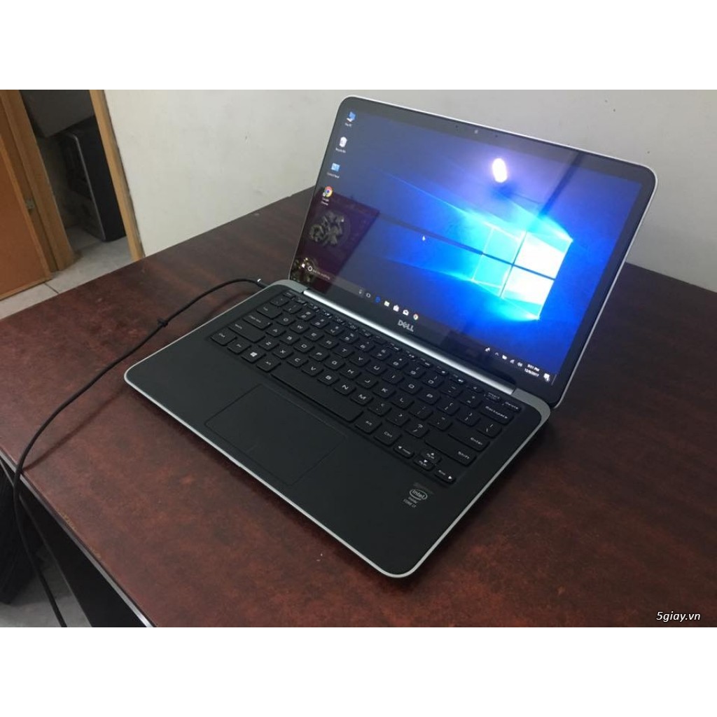 Dell XPS L322X (Core Ivy I5 3337U- RAM 4GB - SSD 256GB) đẹp leng keng, giá sinh viên!