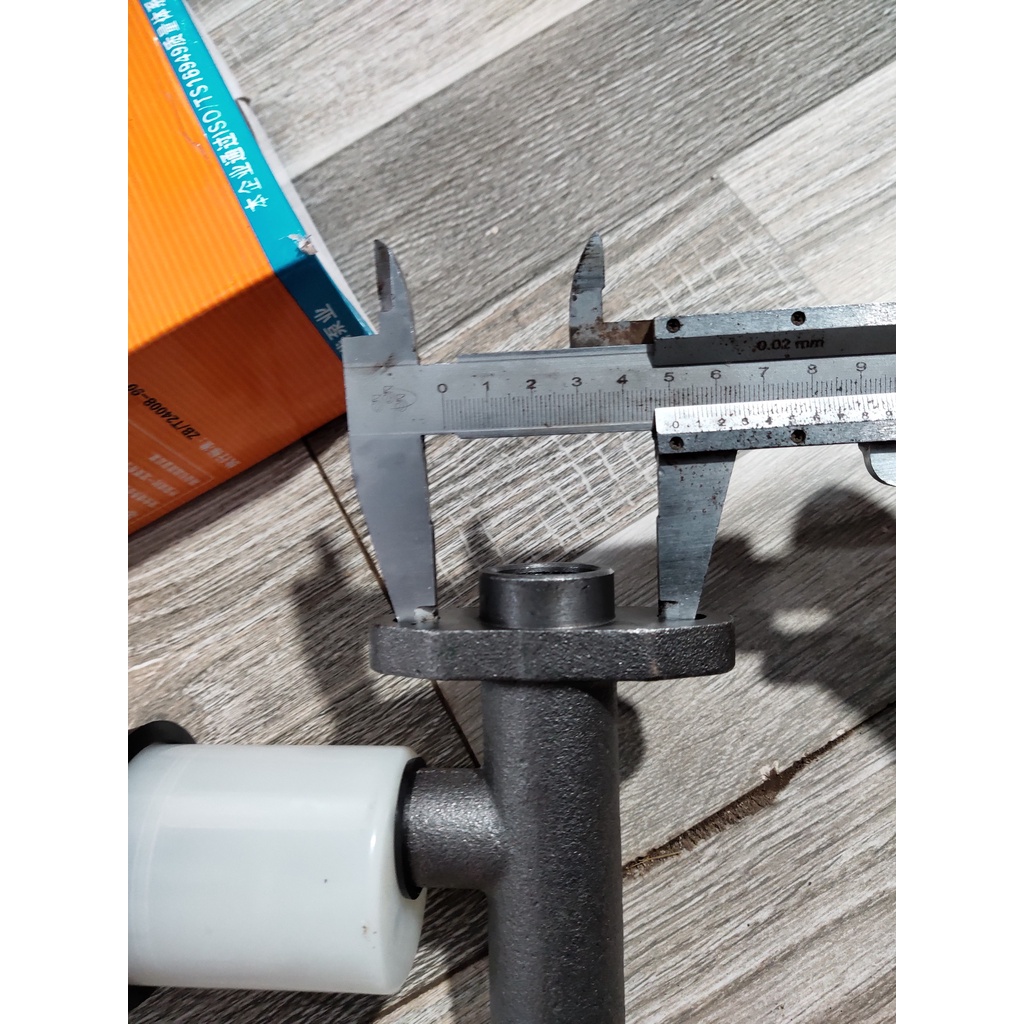 Sản phẩm gia đình làm:  Tổng côn trên BJ212 có bình dầu trợ lực Han Đa