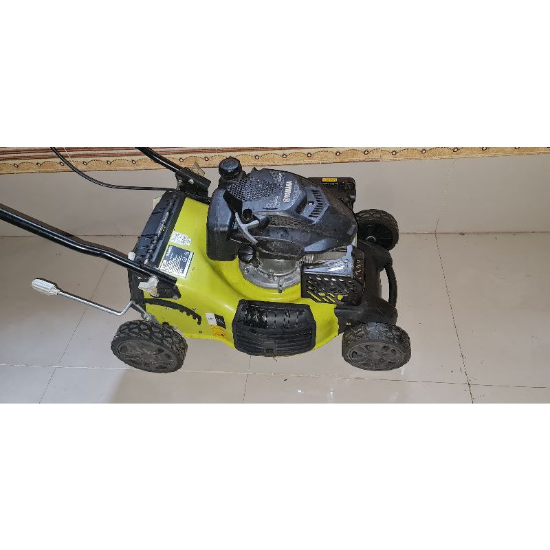 Máy cắt cỏ Yamaha Ryobi xăng 175CC 46cm