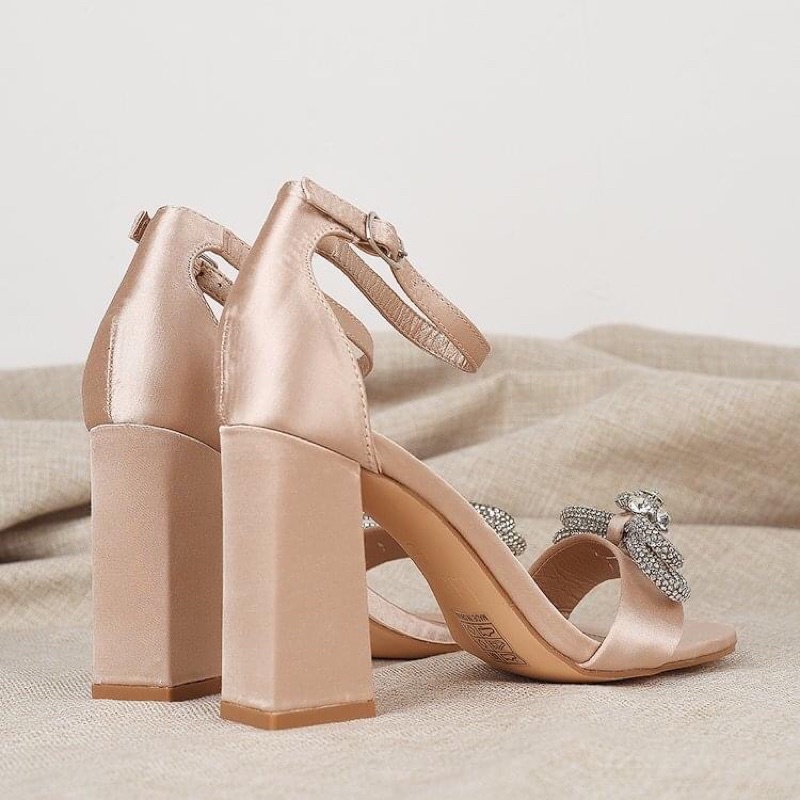 Sandal cao gót satin đính nơ . xuất uk