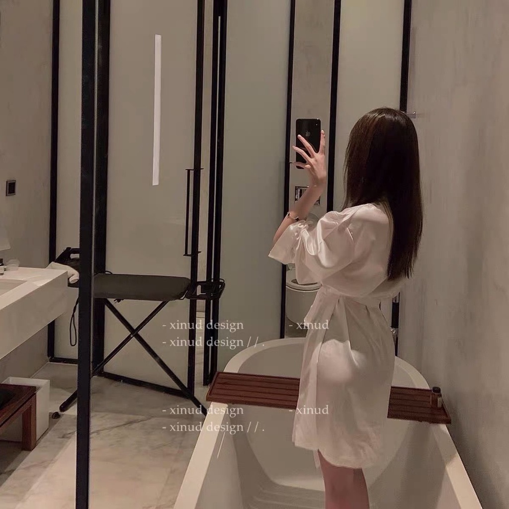 Áo Choàng Ngủ Dáng Rộng Bằng Lụa Mỏng Thời Trang Xuân Hè Quyến Rũ Cho Nữ