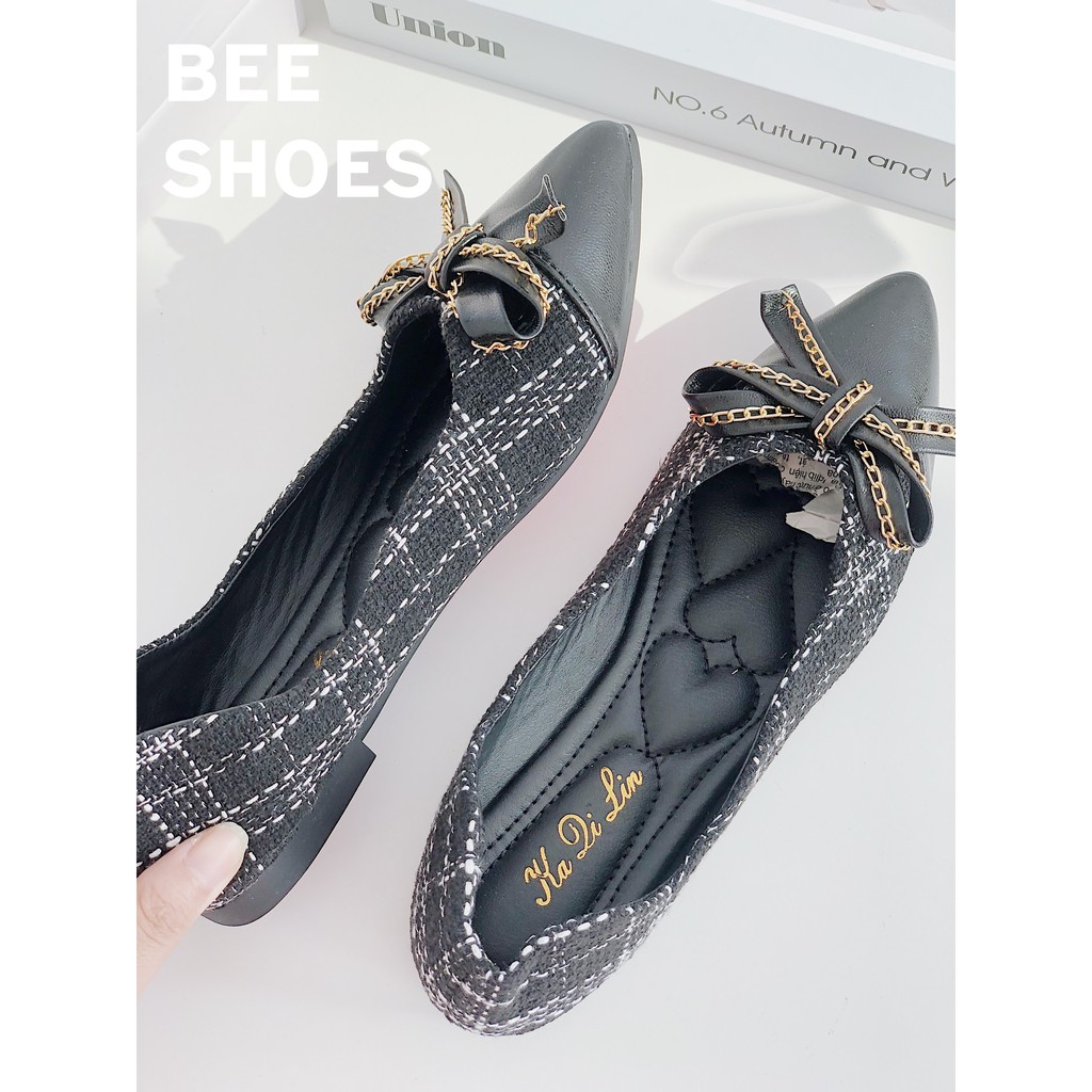 BEESHOES - GIÀY BÚP BÊ NỮ MŨI NHỌN HỌA TIẾT NƠ - GIÀY BÚP BÊ NỮ ĐẾ BỆT DA MỀM SẴN MÀU ĐEN - KEM 201039