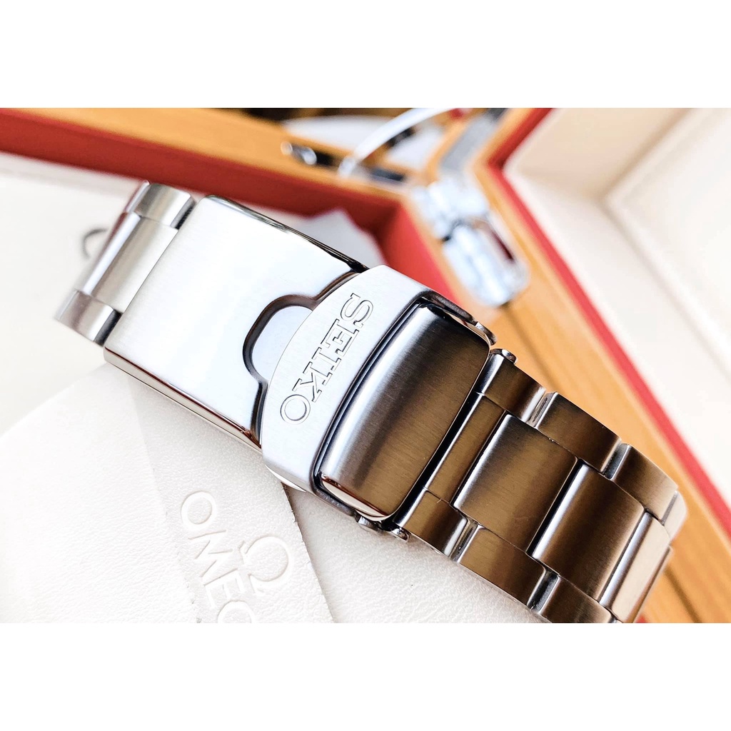Đồng hồ nam Seiko Pepsi Automatic SRPD53K1 - Dạ quang và vòng benzel