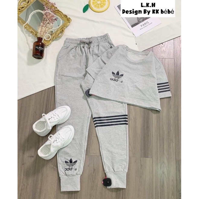 Set bộ thể thao 3 sọc cho bé