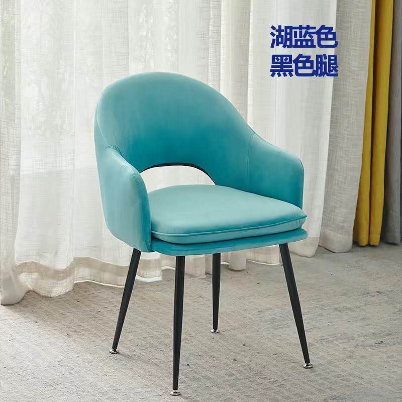 Ghế xinh phòng khách