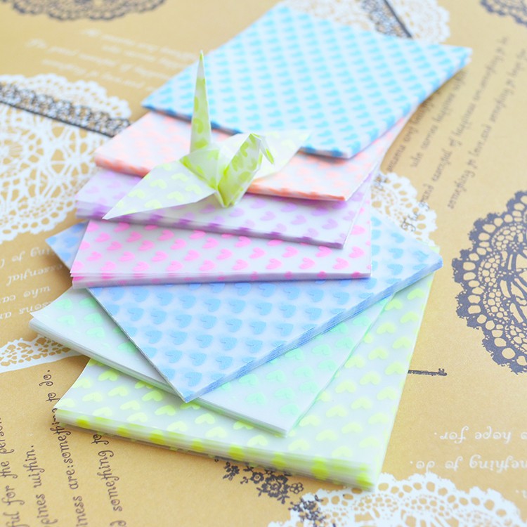 Giấy Xếp Hình Origami Họa Tiết Hoa Hồng Dạ Quang Xinh Xắn Cho Bé