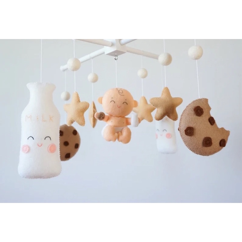[FRRESHIP] Đồ chơi treo nôi cho bé kích thích thị giác ảnh thật mẫu Em bé