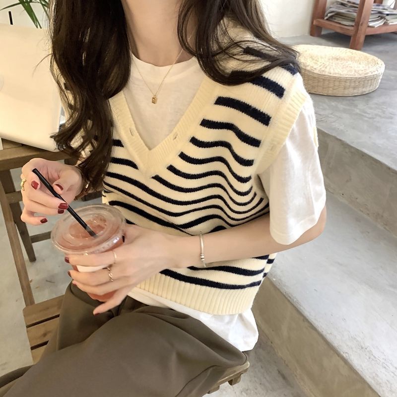 Áo Len Không Tay Dáng Rộng Họa Tiết Kẻ Sọc Đen Phong Cách Hàn Quốc Thời Trang Mùa Thu 2023 Dành Cho Bạn Nữ