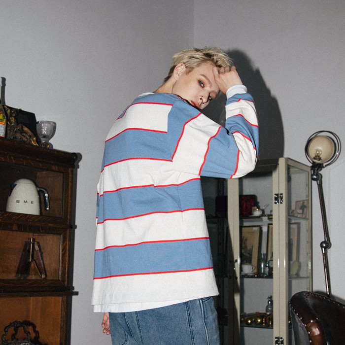 Áo dài tay in họa tiết kẻ sọc thời trang Hàn Quốc cá tính cho nam và nữ | BigBuy360 - bigbuy360.vn