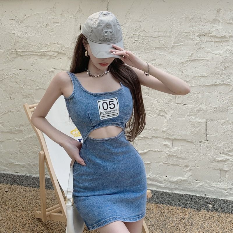 Heart machine hollowed-out denim vest dress 2022 new slim and thin spicy girl a-shaped dress