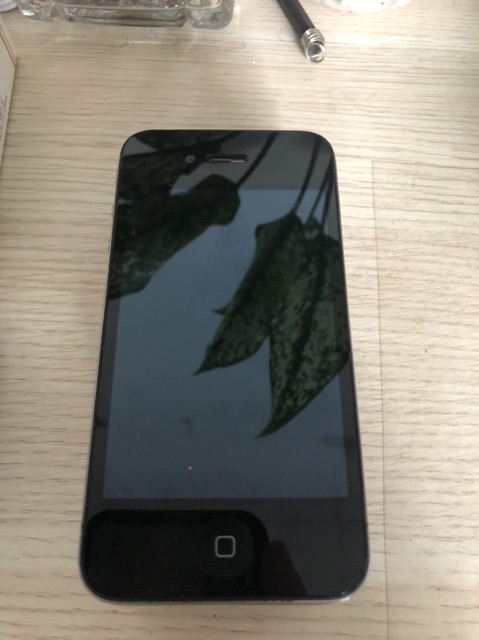 Điện thoại iphone 4 quốc tế chính hãnh | BigBuy360 - bigbuy360.vn