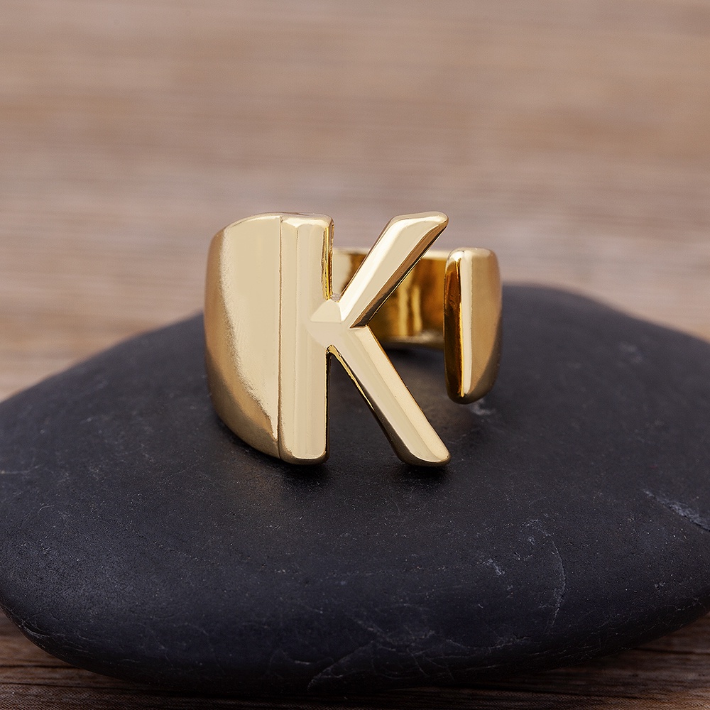 Nhẫn Hở Khắc Chữ Cái A-Z Màu Vàng Thời Thượng