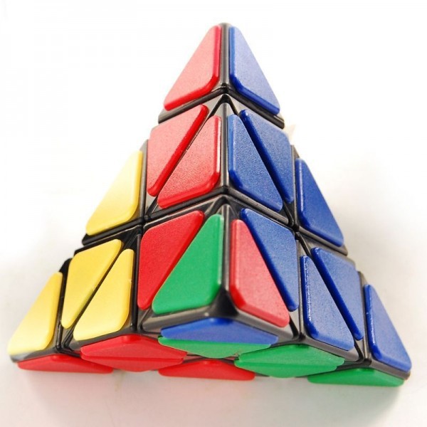 Rubik Pyraminx Xếp Hình Tam Giác