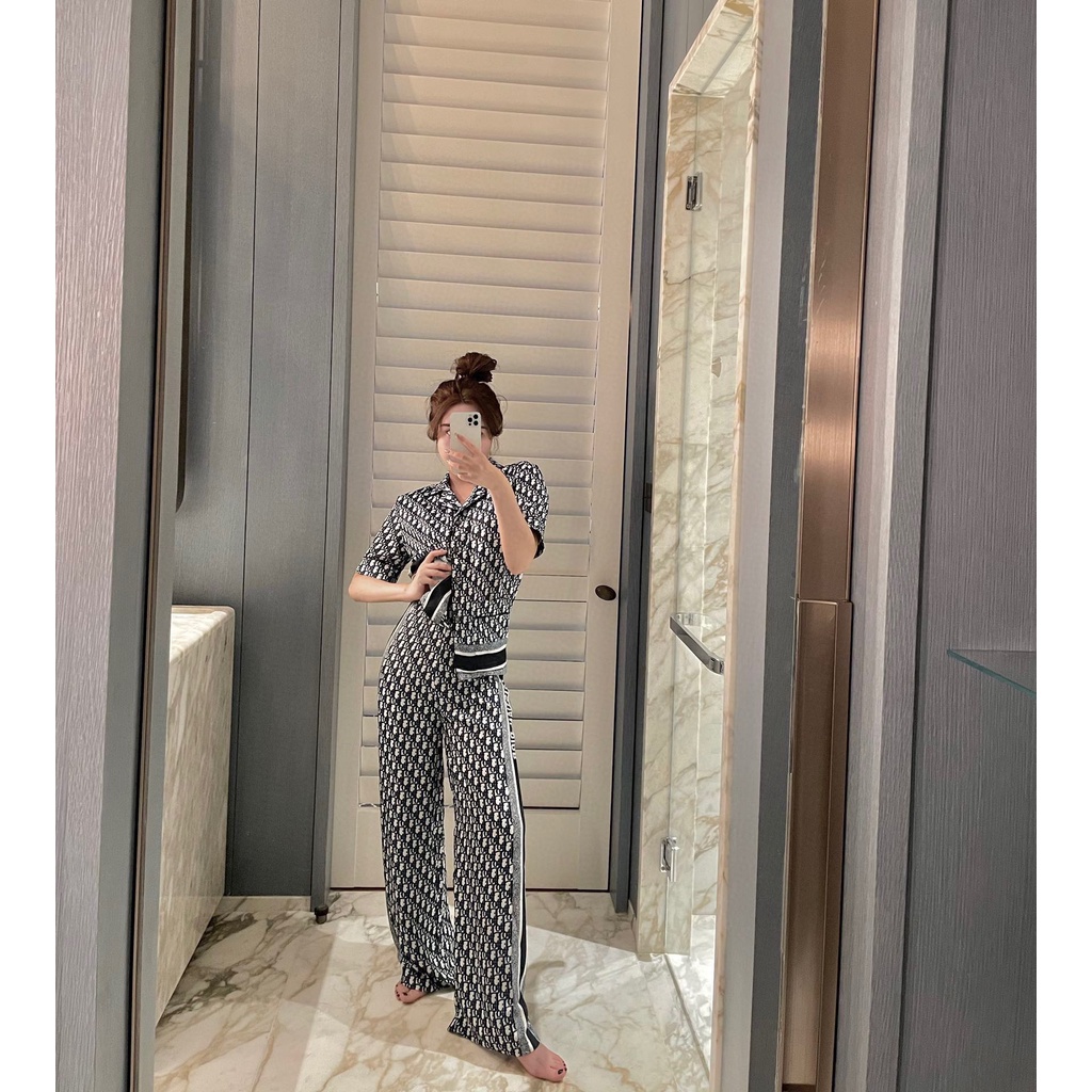 Bộ đồ dài tay mặc ở nhà DIOR CD thoải mái, thời trang và cao cấp