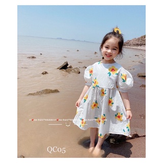 Váy hoa vàng hở lưng