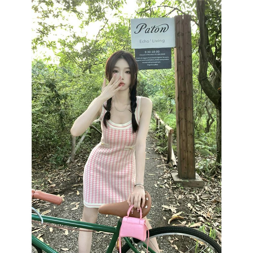Áo Croptop Hai Dây Dệt Kim Thời Trang Mùa Hè 2023