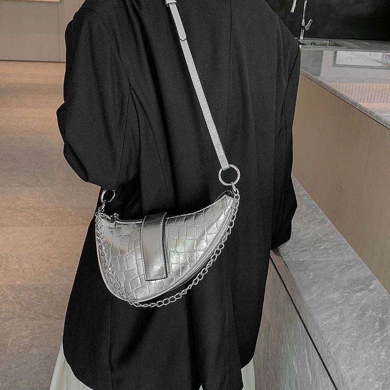 Túi Xách Đeo Vai Phối Dây Xích Thời Trang Cao Cấp