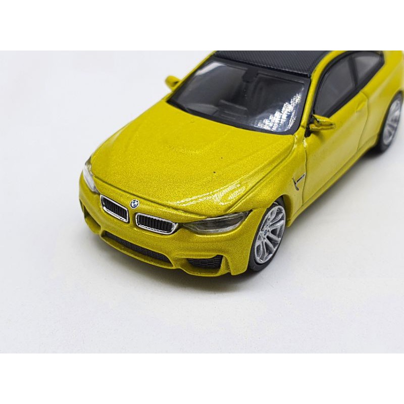 Xe Mô Hình BMW M4  Austin Yellow Metalic LHD 1:64 Mini GT