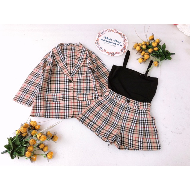 Bộ giả vest kẻ bbr cho bé gái