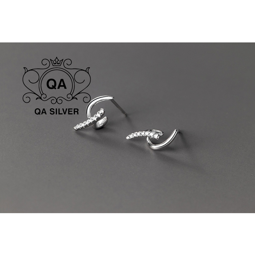 Khuyên tai bạc 925 cong kẹp vành đính đá bông tai bạc ôm vành S925 CURVE QA SILVER Earrings EA220409