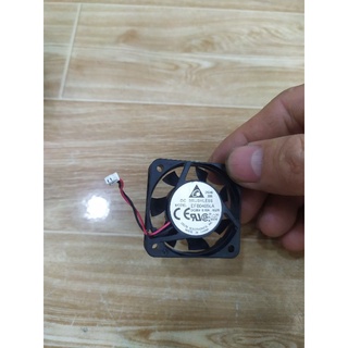 Quạt tản nhiệt Delta 5V 0,1A tháo máy