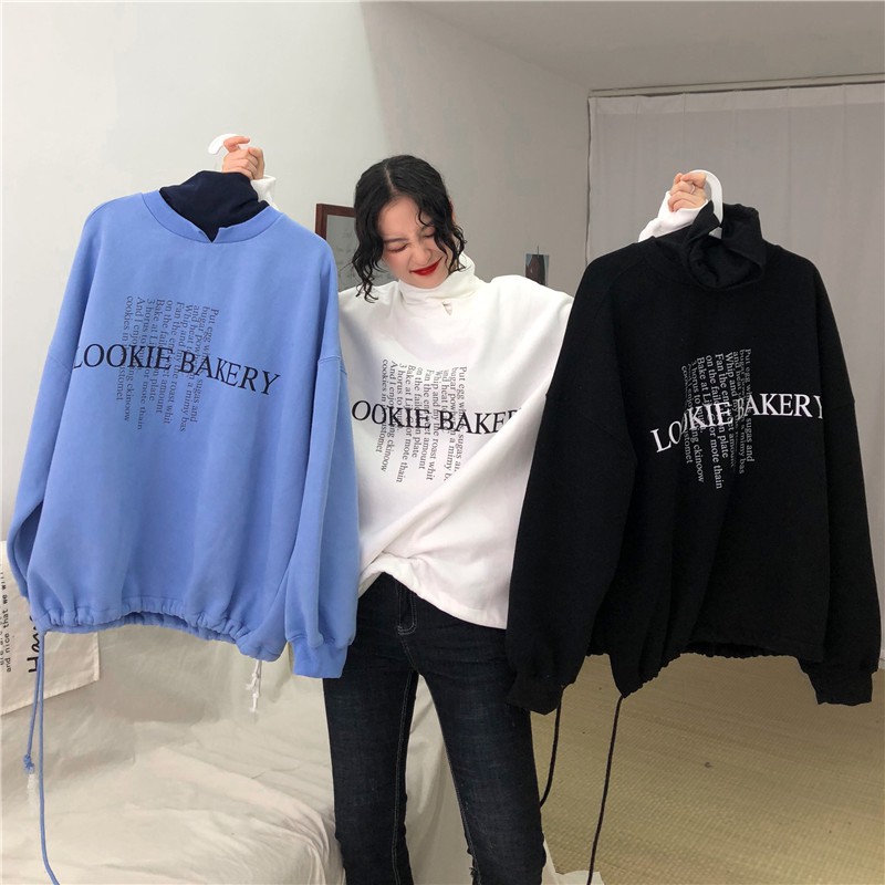 Order áo sweater ulzzang xẻ tà, cổ lọ in chữ siêu chất | BigBuy360 - bigbuy360.vn