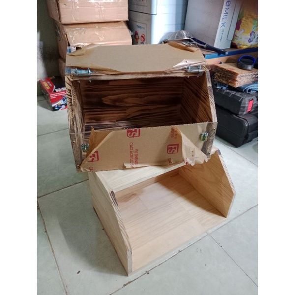 Chuồng nuôi bò sát gỗ ghép và mica KB8+ D35 R25 C20 cm