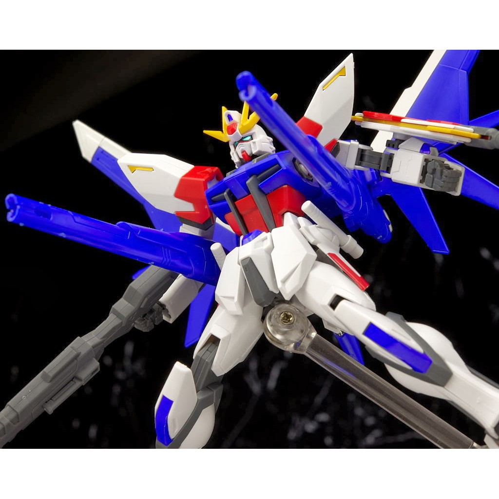 Mô hình lắp ráp Gundam Bandai HGBF 001 Build Strike Gundam Full Package [GDB]