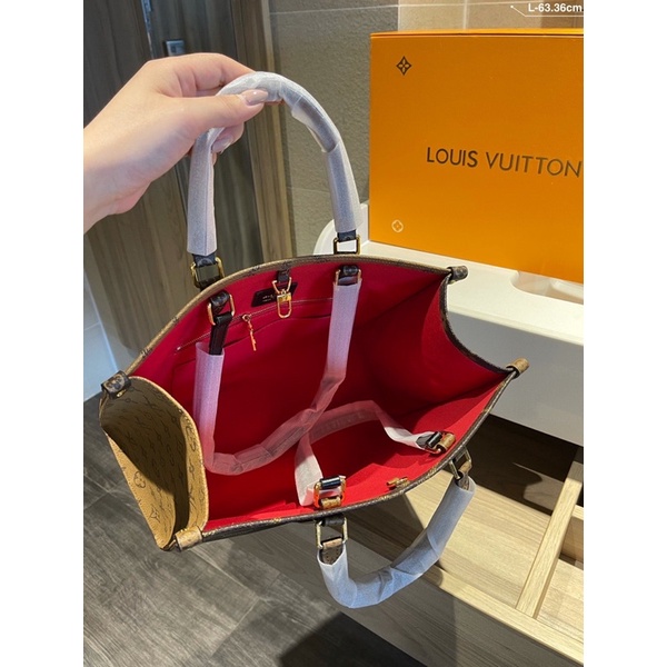 TÚI L__VI ONTHEGO 2 MẶT BẢN SPSL LÓT NHUNG ĐỎ LIKEAUT