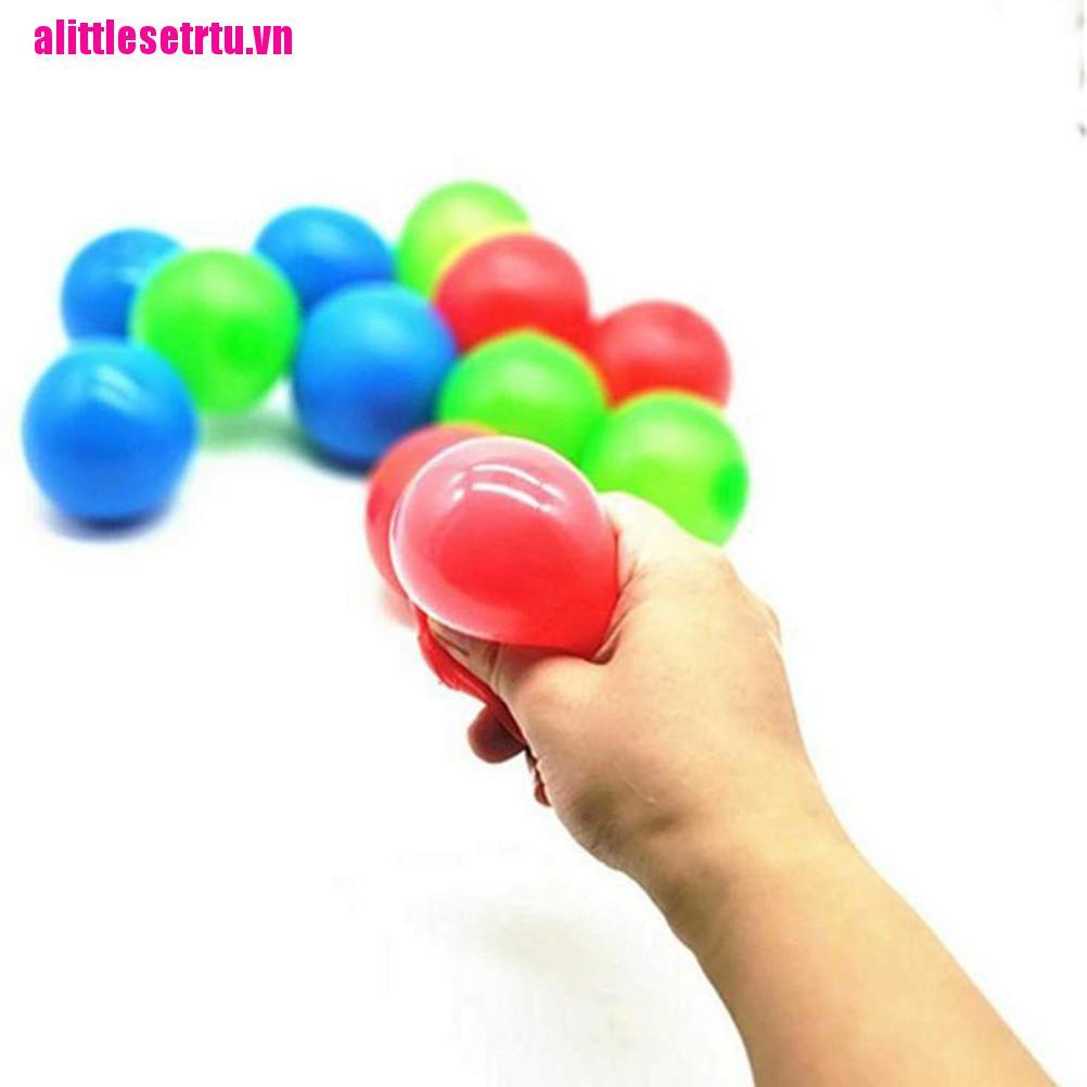 Set 4 quả bóng dính tường phát quang giải tỏa căng thẳng an toàn tiện dụng