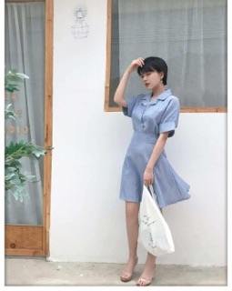 Đầm sơ mi cổ vest form xoè