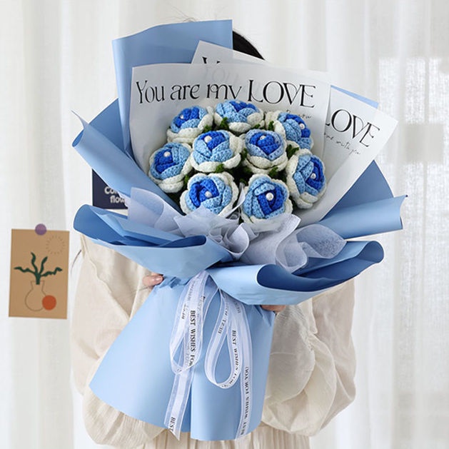 Sản Phẩm Hoàn Thiện Bó Hoa Hồng Đan Len Thủ Công Màu Gradient Sáng Tạo Làm Quà Tặng Sinh Nhật Bạn Gái