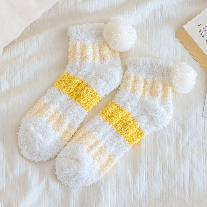 TLB16  Tất len bông lông cừu vân sọc 2 cục bông xinh chất siêu dày giữ ấm