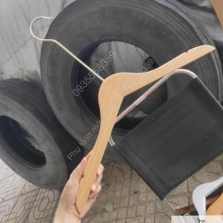 Móc gỗ cao su cao cấp