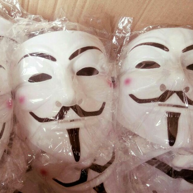 LOẠI DÀY ĐẸP Mặt nạ nam Hacker trắng/đen hoá trang Halloween