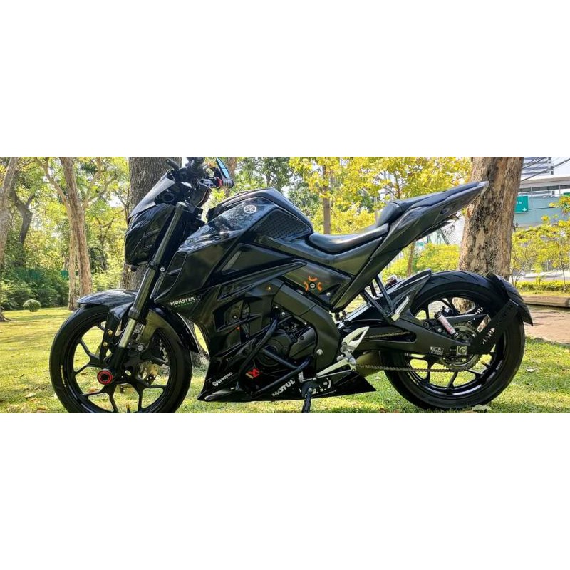 Ốp hốc gió bình xăng TFX v2