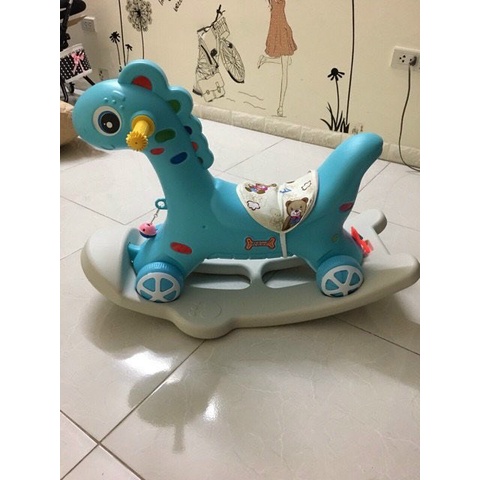 (Ship hỏa tốc)Ngựa bập bênh cho bé từ 1 đến 3,4 tuổi 2 in 1 đa chức năng thông minh vừa bập bênh vừa chòi chân có nhạc