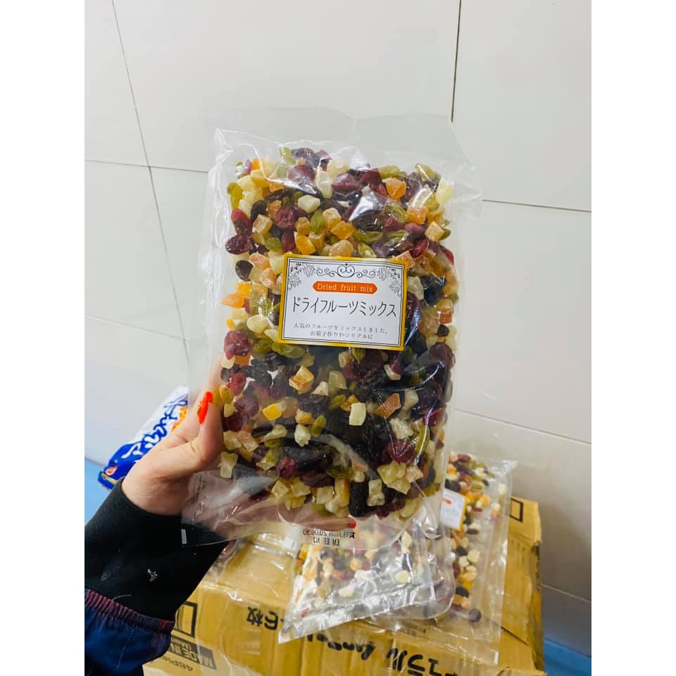 Trái cây sấy khô