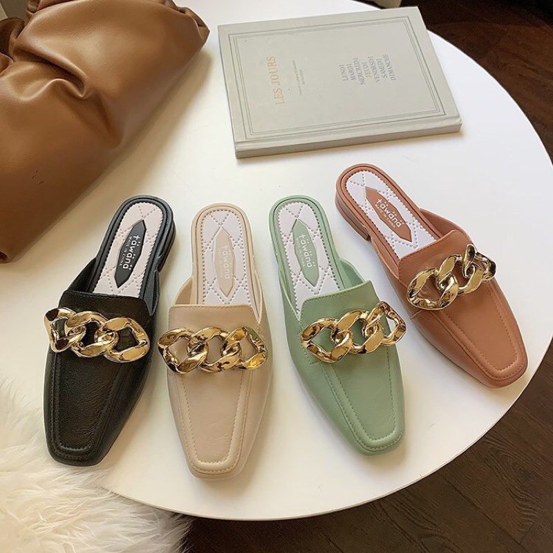 Giày nhựa dẻo thời trang dáng sục quai xích | BigBuy360 - bigbuy360.vn