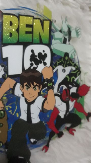 Hình ủi Ben 10 thách thức kẻ thù