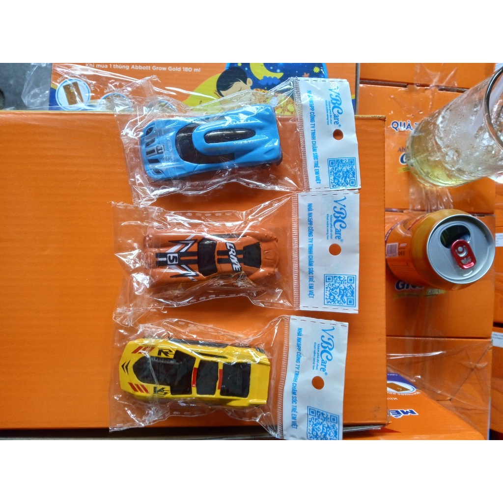 COMBO 3 XE Ô TÔ KIM LOẠI QUÀ TẶNG SỮA ENFA