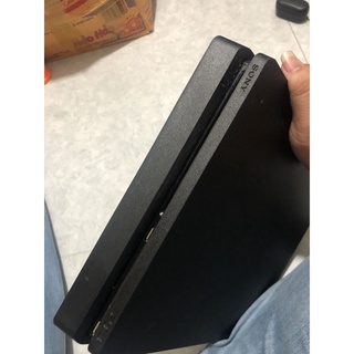 ps4 slim 1T